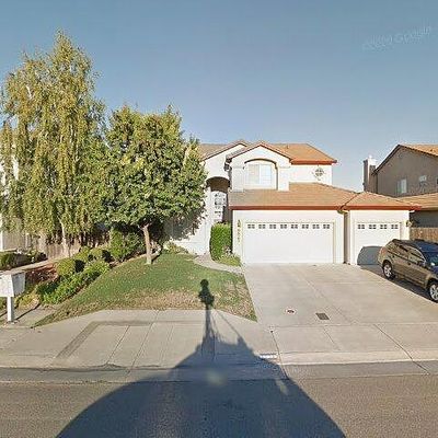 9821 Deep Water Ln, Stockton, CA 95219