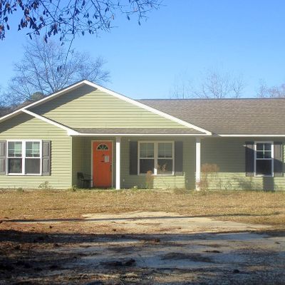 113 Pearl Dr, Broxton, GA 31519