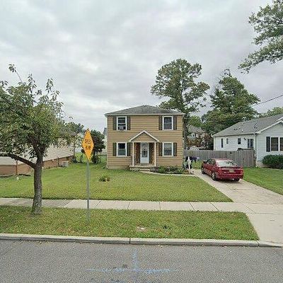 122 W Lincoln Ave, Magnolia, NJ 08049