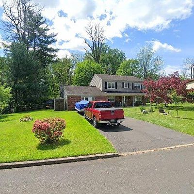 105 Berry Ln, Feasterville Trevose, PA 19053