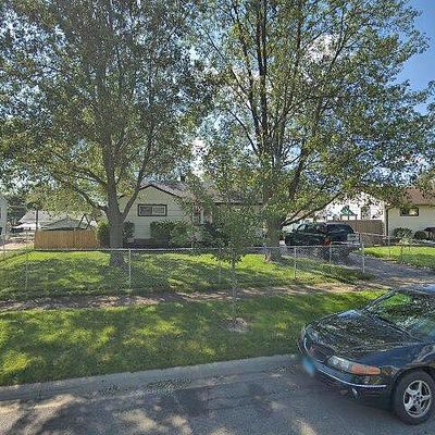 1733 Ballentine St, Waukegan, IL 60087