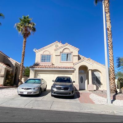 2142 Falcon Pointe Ln, Henderson, NV 89074