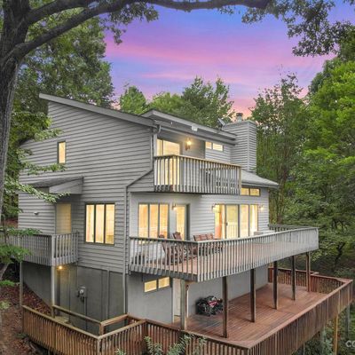 219 Summit Ct, Lake Lure, NC 28746