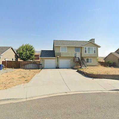 2301 Spring Wheat Rd, East Wenatchee, WA 98802