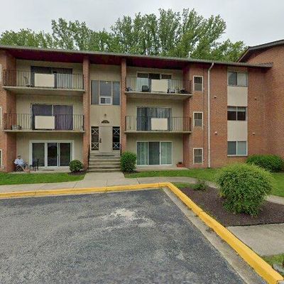 2303 Olson St #204 D, Temple Hills, MD 20748