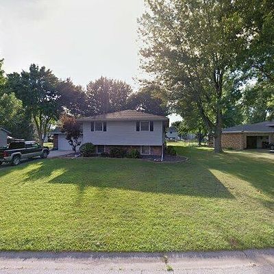 213 Middleburg Dr, Sherman, IL 62684