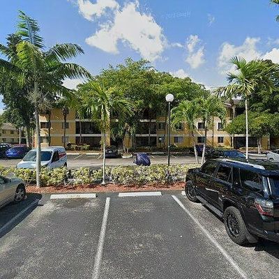 3083 N Oakland Forest Dr #202, Oakland Park, FL 33309