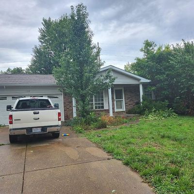 309 Kenwood St, Farmington, MO 63640