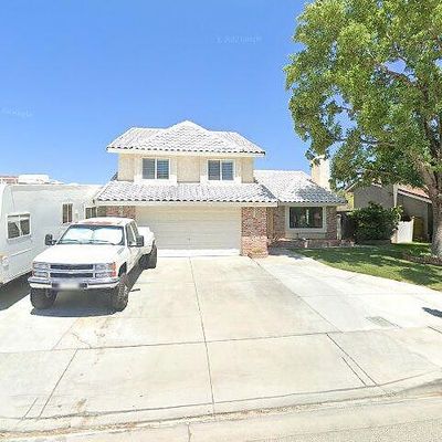 3261 Monte Carlo Ct, Lancaster, CA 93536