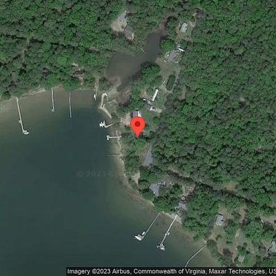 450 Yankee Point Rd, Lancaster, VA 22503