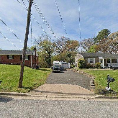 5007 Dalton St, Temple Hills, MD 20748