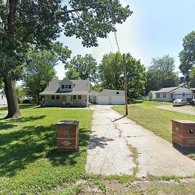 548 N 40 Th St, Belleville, IL 62226