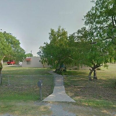 5414 Wagon Trl, Robstown, TX 78380