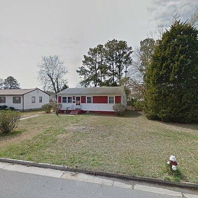 7305 Roanoke Ave, Newport News, VA 23605