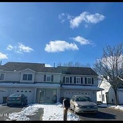 74 Marsdale Ct, Selkirk, NY 12158