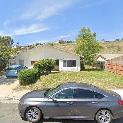 7434 Black Oak Rd, San Diego, CA 92114