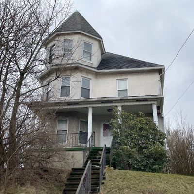 780 E Drinker St, Dunmore, PA 18512