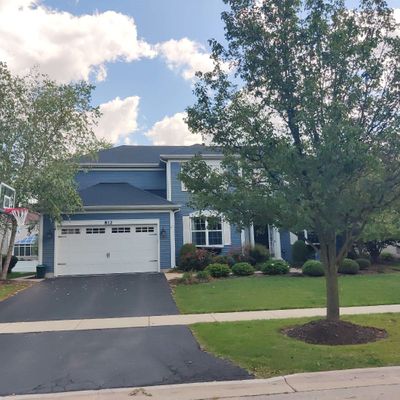 812 Metropolitan Ave, Bolingbrook, IL 60490