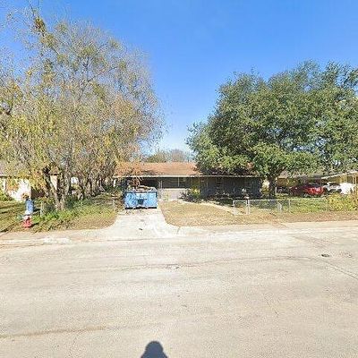 813 Curtiss Ave, Schertz, TX 78154