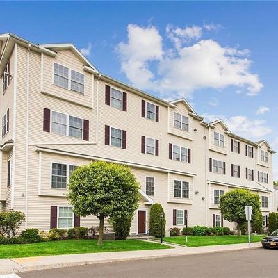 205 Hope St #5, Stamford, CT 06906