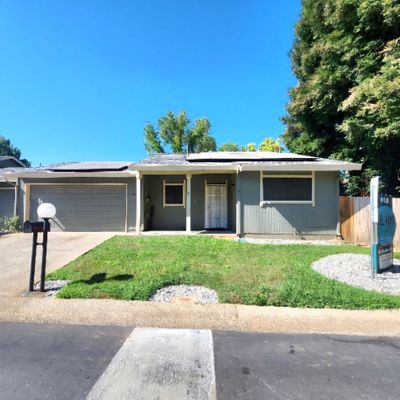 1808 Del Mar Ave, Redding, CA 96003