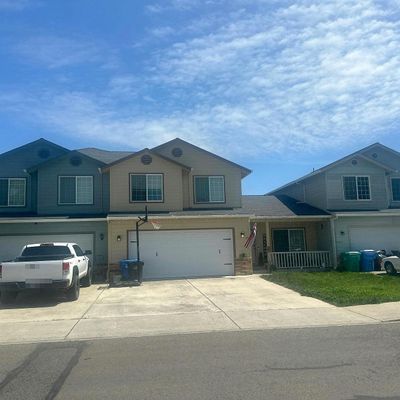 26 Dianne Way, Eagle Point, OR 97524