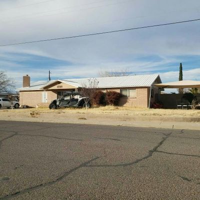 3768 W Brinkerhoff St, Thatcher, AZ 85552