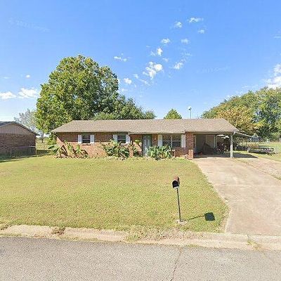 405 Charmont Dr, Charleston, AR 72933