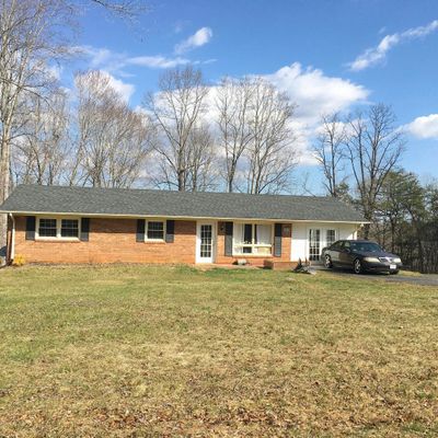 581 Knob Church Rd, Henry, VA 24102