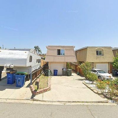 733 Sacramento Ave, Spring Valley, CA 91977