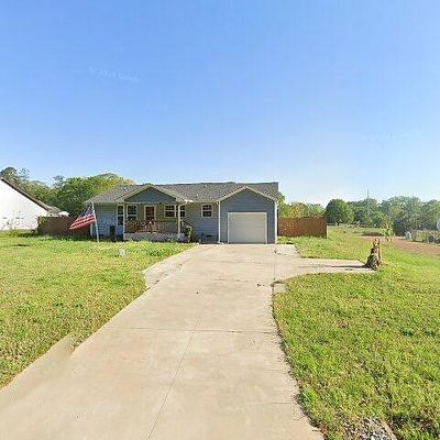 655 W Oconee St, Chesnee, SC 29323