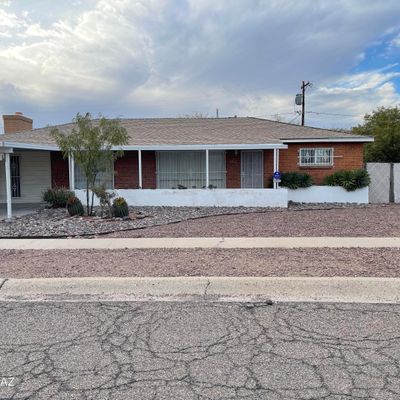 902 S Jefferson Ave, Tucson, AZ 85711