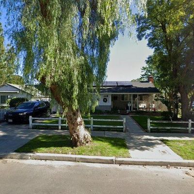 8000 Cozycroft Ave, Winnetka, CA 91306