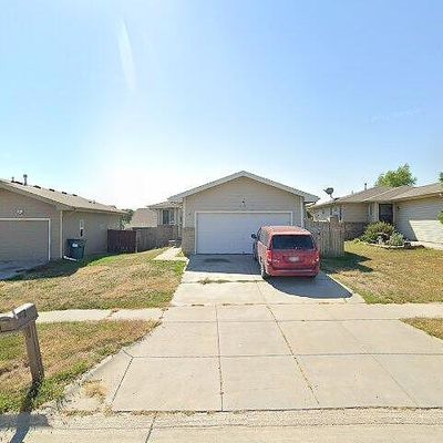 1061 Garden Valley Rd, Lincoln, NE 68521