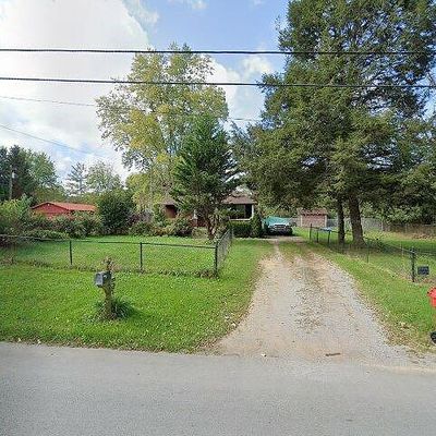 124 Old Richmond Rd, London, KY 40741