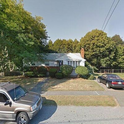 12 George Ave, Peabody, MA 01960