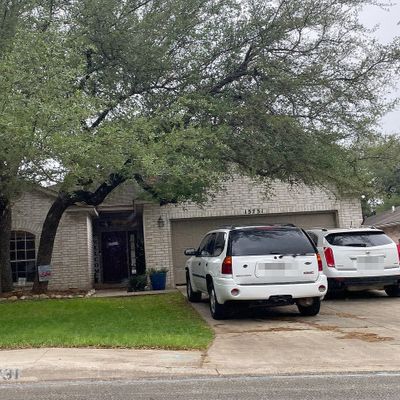 15731 Knollrun, San Antonio, TX 78247