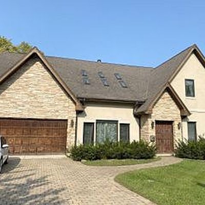 1760 Evergreen Ln, Park Ridge, IL 60068