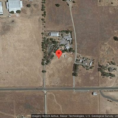 19019 E Liberty Rd, Clements, CA 95227