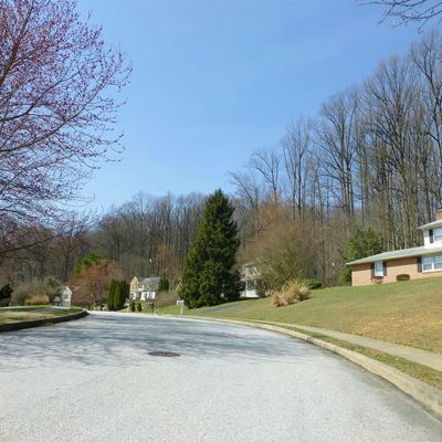 2726 N Barley Sheaf Rd, Coatesville, PA 19320