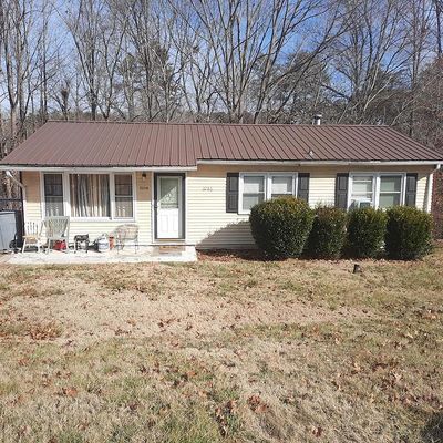 2286 Robin Hood Dr, Danville, VA 24540