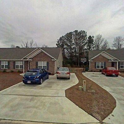 2412 Saddleback Dr #B, Winterville, NC 28590