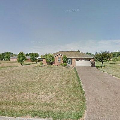 303 S 6 Th Ave, Haubstadt, IN 47639