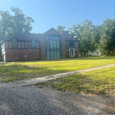 4149 Ferndale Dr, Port Arthur, TX 77642