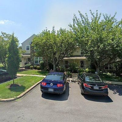 683 Shropshire Dr, West Chester, PA 19382