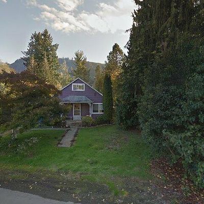 695 Main Ave, Morton, WA 98356