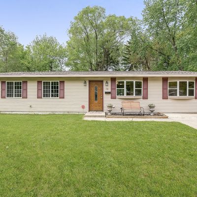 70 Sierra Rd, Montgomery, IL 60538