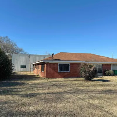 1213 Whitaker St, Texarkana, TX 75501