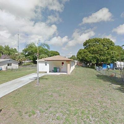 360 Ashley St, Fort Pierce, FL 34982