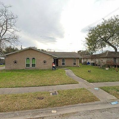 4705 Coventry Ln, Corpus Christi, TX 78411